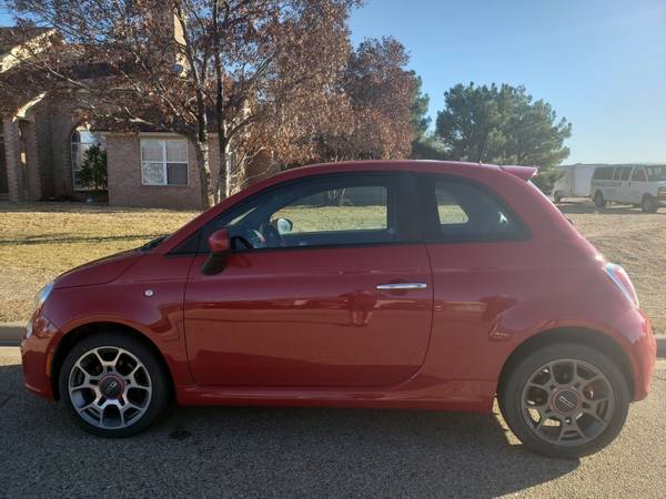 Beautiful 2012 Fiat 500 - Low Mile By Owner - cars & trucks - by... for sale in Lubbock, TX – photo 4