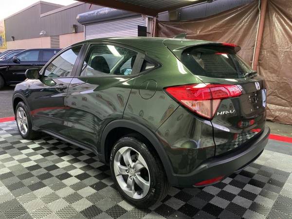2018 Honda HR-V LX SUV - cars & trucks - by dealer - vehicle... for sale in Richmond Hill, NY – photo 3