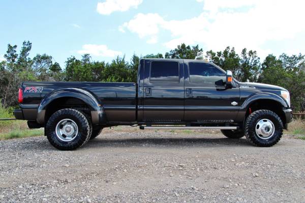 2015 FORD F350 KING RANCH 4X4 - BLK ON BLK - NAV ROOF- NEW 35" TOYO MT for sale in Leander, AR – photo 12
