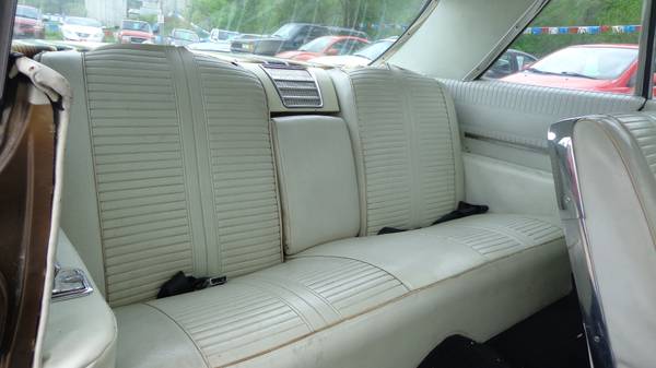1963 PONTIAC GRAND PRIX HO - CLEAN ***** ONLY 92K MILES ***** GORGEOUS for sale in Edwardsville, MO – photo 15