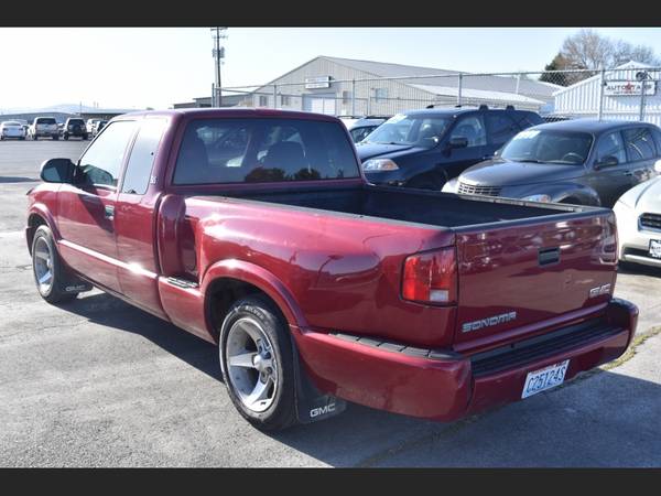 2003 GMC SONOMA EXT CAB 123 WB SLS - - by dealer for sale in Yakima, WA – photo 2