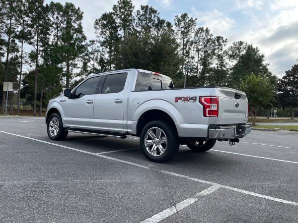 2018 Ford F150 Crew Cab XLT with 33, 000 miles F-150 4x4 - cars & for sale in Jacksonville, FL – photo 2
