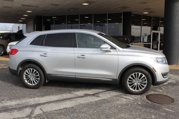 2018 Lincoln MKX Select FWD - Lincoln Certified - cars & trucks - by... for sale in St Peters, MO – photo 2