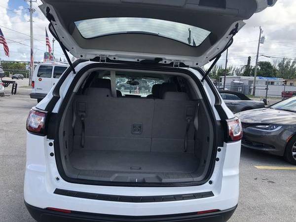 2017 Chevrolet Chevy Traverse LS Sport Utility 4D LARGE SELECTION for sale in Miami, FL – photo 8