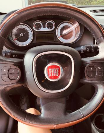2014 FIAT 500L Trekking - cars & trucks - by owner - vehicle... for sale in Miami, FL – photo 16
