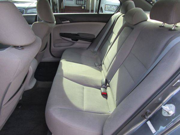 2012 Honda Accord LX-P Sedan AT BUY HERE / PAY HERE !! for sale in TAMPA, FL – photo 20
