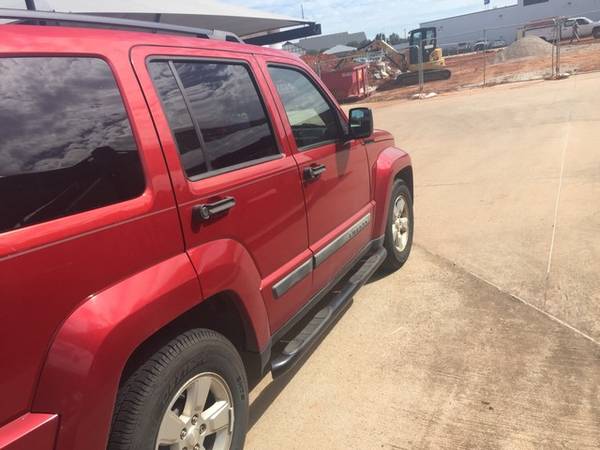2010 Jeep Liberty Inferno Red Crystal Pearl Great Deal**AVAILABLE** for sale in Edmond, OK – photo 7