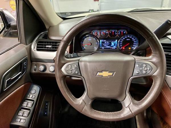 2015 Chevrolet Suburban LTZ Sport Utility 4D 4WD - cars & trucks -... for sale in Sanford, FL – photo 23