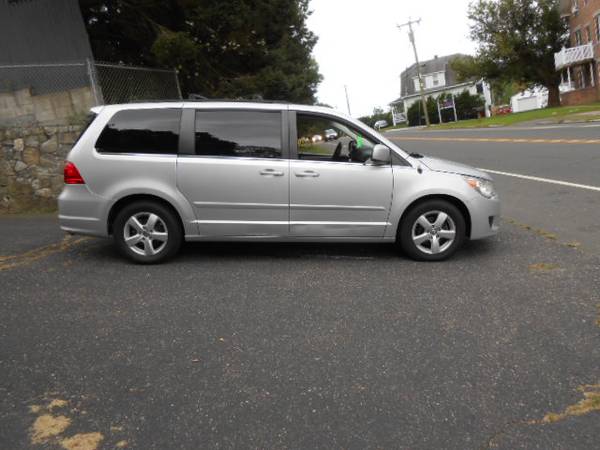 2011 Volkswagen Routan SE 102k Miles Leather 2 DVD Players Rev.... for sale in Seymour, CT – photo 5