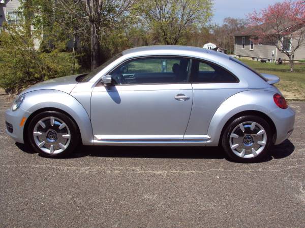 2012 Volkswagen Beetle 59k auto, runs great - - by for sale in Philadelphia, PA – photo 2