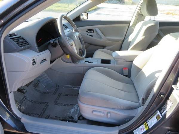 2009 Toyota Camry... 175,000 Miles... $3,999 - cars & trucks - by... for sale in Waterloo, IA – photo 12