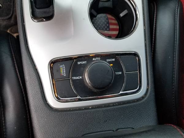 2015 SRT8 Jeep Grand Cherokee Red Vapor Edition for sale in Joplin, MO – photo 9
