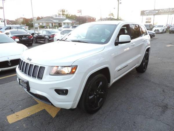 2015 Jeep Grand Cherokee 4WD 4dr Altitude - WE FINANCE EVERYONE! -... for sale in Lodi, NY – photo 4