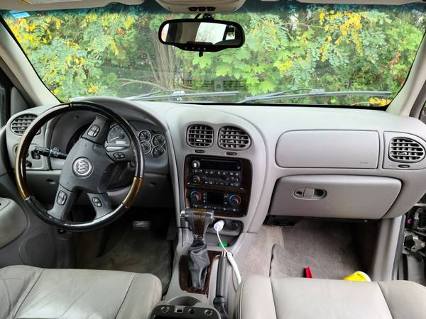 2005 Buick Rainier - cars & trucks - by owner - vehicle automotive... for sale in Nashua, NH – photo 5