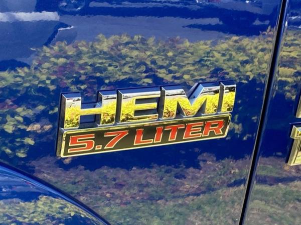 2015 Ram 1500 OUTDOORSMAN CREW CAB 4X4, WARRANTY, HEATED SE - cars & for sale in Norfolk, VA – photo 9