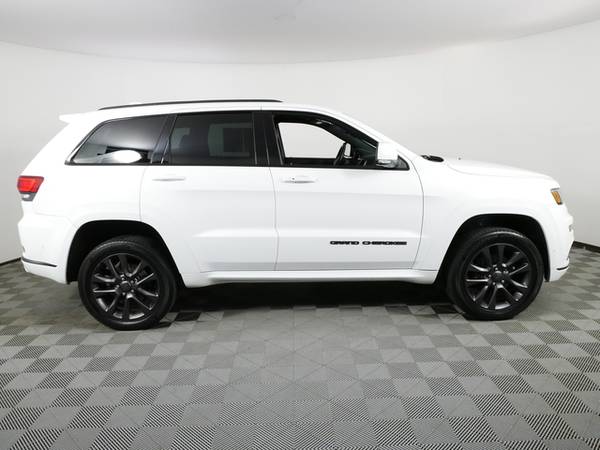 2018 Jeep Grand Cherokee High Altitude - - by dealer for sale in Inver Grove Heights, MN – photo 10