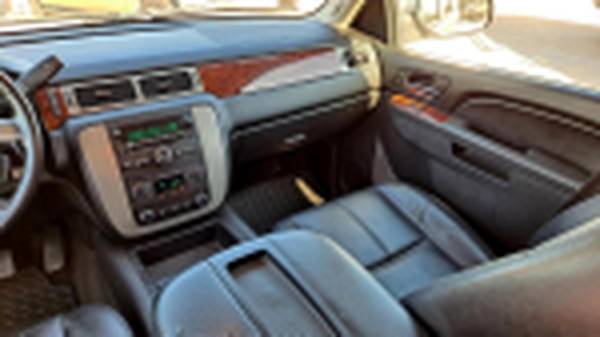 2014 GMC Yukon XL SLT 1/2 Ton 4WD WE SPECIALIZE IN TRUCKS! - cars &... for sale in Broken Arrow, AR – photo 20