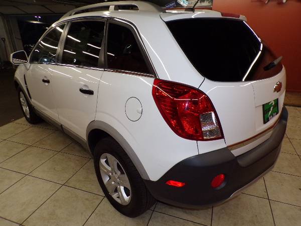 2014 Chevrolet Captiva LS package 82xxx miles new tires 23 service... for sale in Chesterfield, MO – photo 21