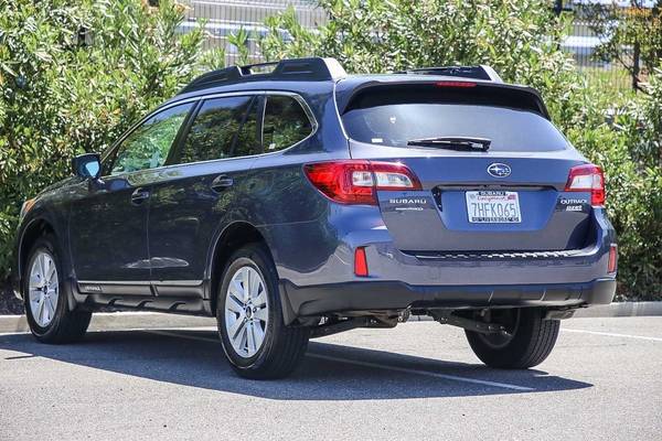 2015 Subaru Outback 2 5i suv Carbide Gray Metallic for sale in Livermore, CA – photo 4