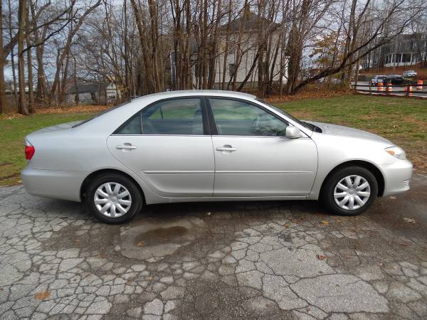 2006 Toyota Camry ONLY 35,000 MILES WOW WOW - cars & trucks - by... for sale in Lowell, MA – photo 10