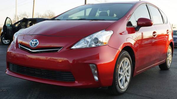 2014 Toyota Prius V Three - cars & trucks - by dealer - vehicle... for sale in Lebanon, TN – photo 3