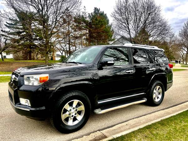 2011 Toyota 4Runner Sport SUV 3Row Seat Clean! - - by for sale in Deerfield, IL – photo 16