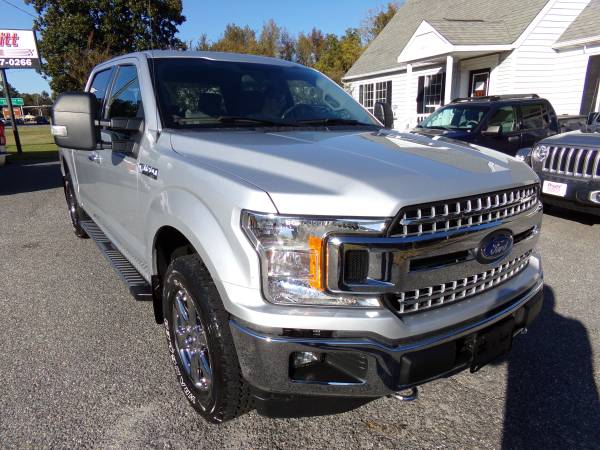 IMMACULATE 2018 Ford F-150 Crew Cab 4X4 - cars & trucks - by dealer... for sale in Hayes, VA – photo 13