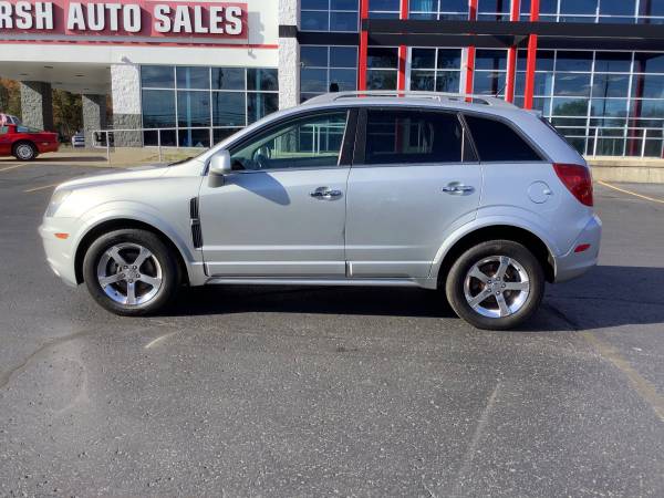 Clean Carfax! 2014 Chevy Captiva LT! Well-Kept! - cars & trucks - by... for sale in Ortonville, MI – photo 2