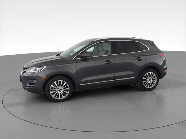2017 Lincoln MKC Reserve Sport Utility 4D suv Gray - FINANCE ONLINE... for sale in Van Nuys, CA – photo 4