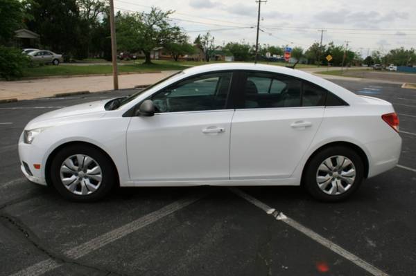 2012 Chevrolet Cruze 4dr Sdn LS - - by dealer for sale in MOORE, OK – photo 7