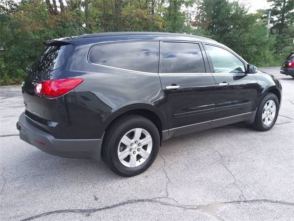 2012 Chevrolet Traverse 2LT - cars & trucks - by dealer - vehicle... for sale in Oconto, WI – photo 4