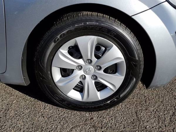 2016 Hyundai Elantra SE sedan shale gray metallic - cars & trucks -... for sale in Loveland, CO – photo 10