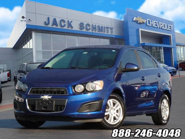 2013 Chevrolet Chevy Sonic LT - - by dealer - vehicle for sale in Wood River, MO – photo 2