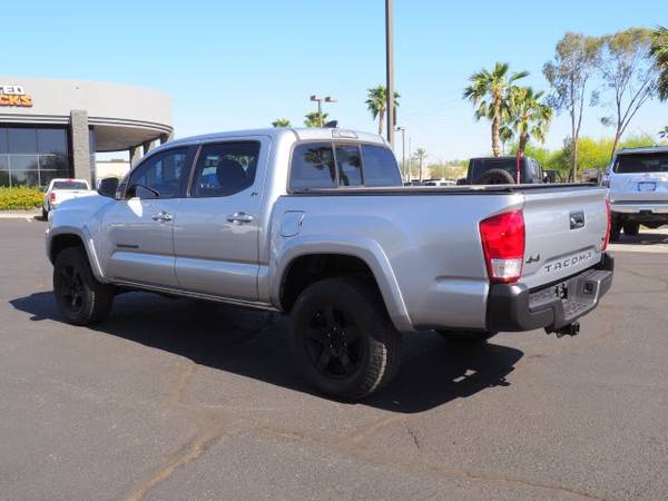 2017 Toyota Tacoma SR5 DOUBLE CAB 5 BED V6 4x4 Passeng - Lifted for sale in Glendale, AZ – photo 7