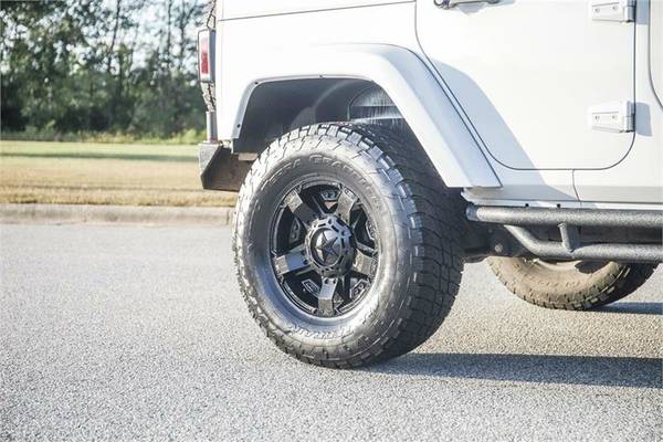 2012 JEEP WRANGLER RUBICON*LIFTED* AUTO* RIMS* SUPER CLEAN* for sale in High Point, SC – photo 6