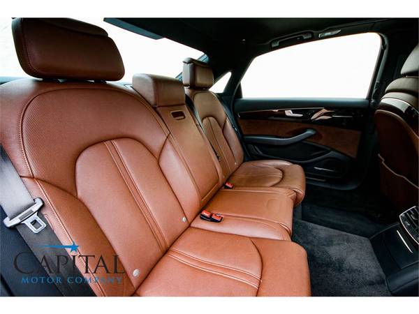 2013 A8 L Quattro 4.0T V8 w/Night Vision, Tons of Technology! 20" Rims for sale in Eau Claire, MN – photo 17