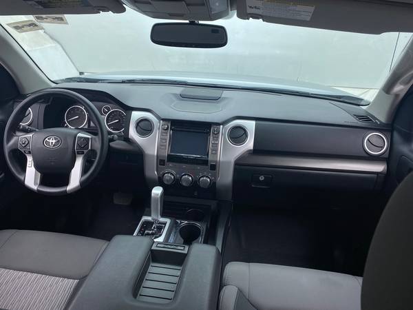 2014 Toyota Tundra Double Cab SR Pickup 4D 6 1/2 ft pickup Silver for sale in Washington, District Of Columbia – photo 20