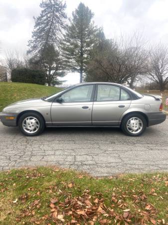 Saturn SL1 - low mileage, inspected, reliable, 38 MPG - cars &... for sale in Bethlehem, PA – photo 2