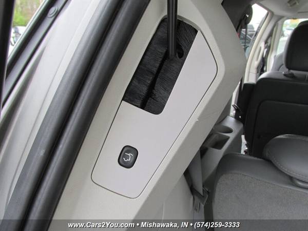 2010 VOLKSWAGEN ROUTAN SE LEATHER 2xTV/DVD HTD SEATS VW - cars & for sale in Mishawaka, IN – photo 14