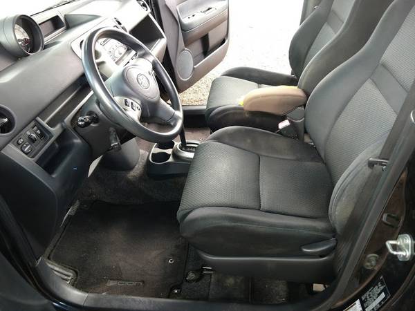 06 Toyota Scion Xb-corrrected miles for sale in San Juan, TX – photo 9