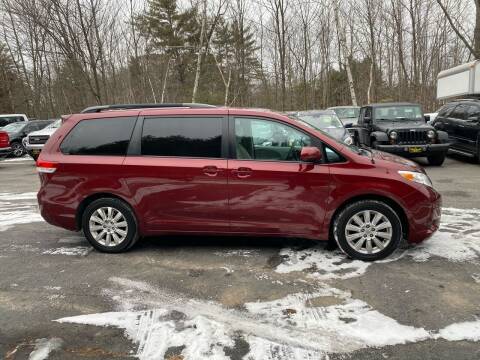 14, 999 2014 Toyota Sienna LE AWD Super Clean, 103k Miles for sale in Belmont, NH – photo 4