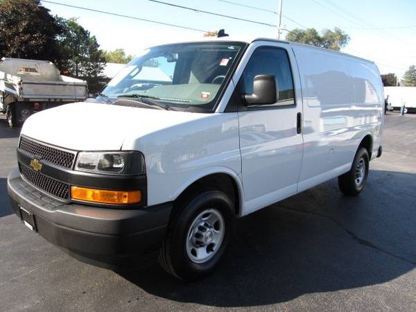 2018 Chevrolet Express 2500 Cargo for sale in Spencerport, NY – photo 3