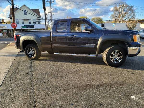 2007 GMC Sierra 1500SLE1 4dr Extended Cab 4WD 6 5 ft SB - cars & for sale in Milford, CT – photo 7