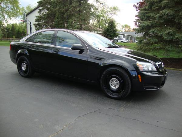 2011 Chevy Caprice Police Interceptor (Low Miles/6 0 Engine/1 Owner) for sale in Deerfield, IL – photo 3