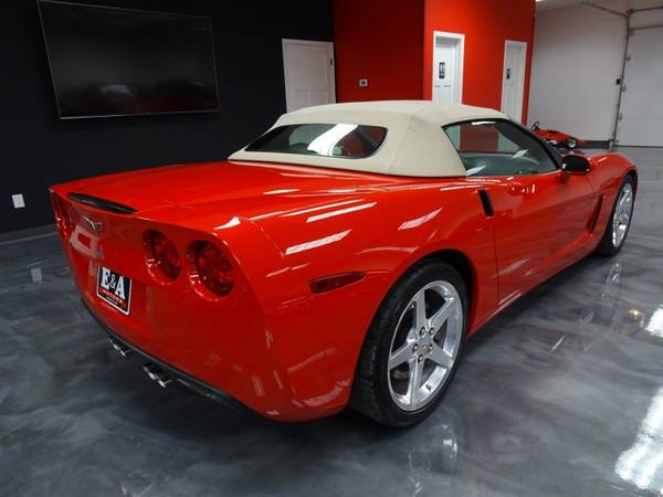 2005 Chevrolet Corvette Convertible *Only 33k* - cars & trucks - by... for sale in Waterloo, WI – photo 4