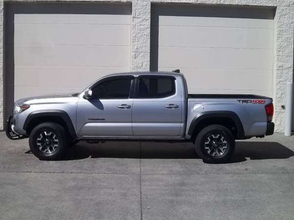 2017 Toyota Tacoma TRD Off Road 4x4 - cars & trucks - by dealer -... for sale in Boone, TN – photo 7