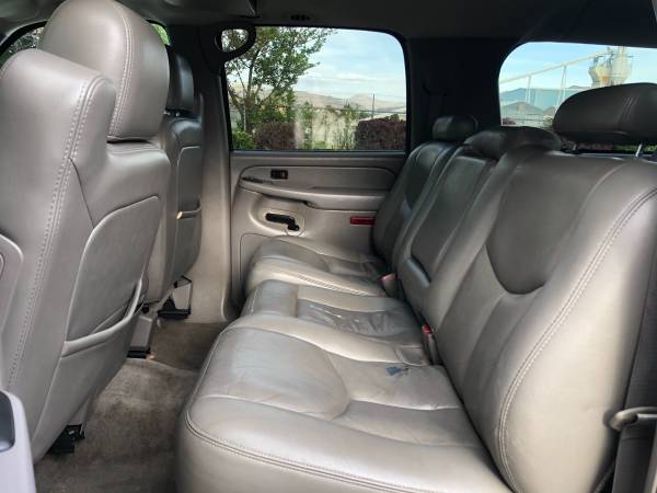 2005 Chevrolet Suburban LT - LEATHER, 4x4, SUNROOF, LOW PRICED! for sale in Sparks, NV – photo 10
