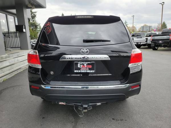 2011 Toyota Highlander Sport Utility 4D BMW - - by for sale in PUYALLUP, WA – photo 4