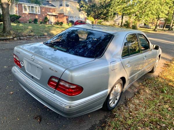2000 Mercedes Benz E320!! Beautiful vehicle!!! - cars & trucks - by... for sale in Elizabeth, NY – photo 8