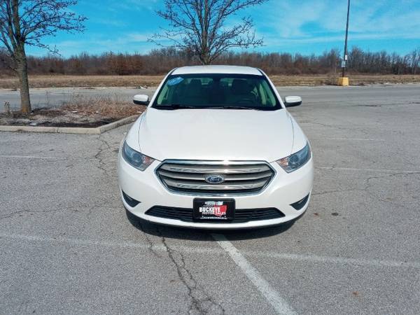 2014 Ford Taurus SEL sedan White Platinum Metallic Tri-Coat - cars & for sale in Columbus, OH – photo 2